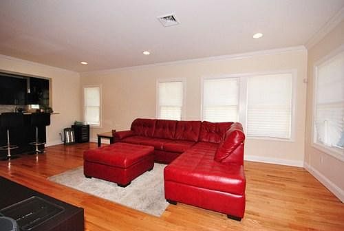 2nd image of 25138 43rd Ave