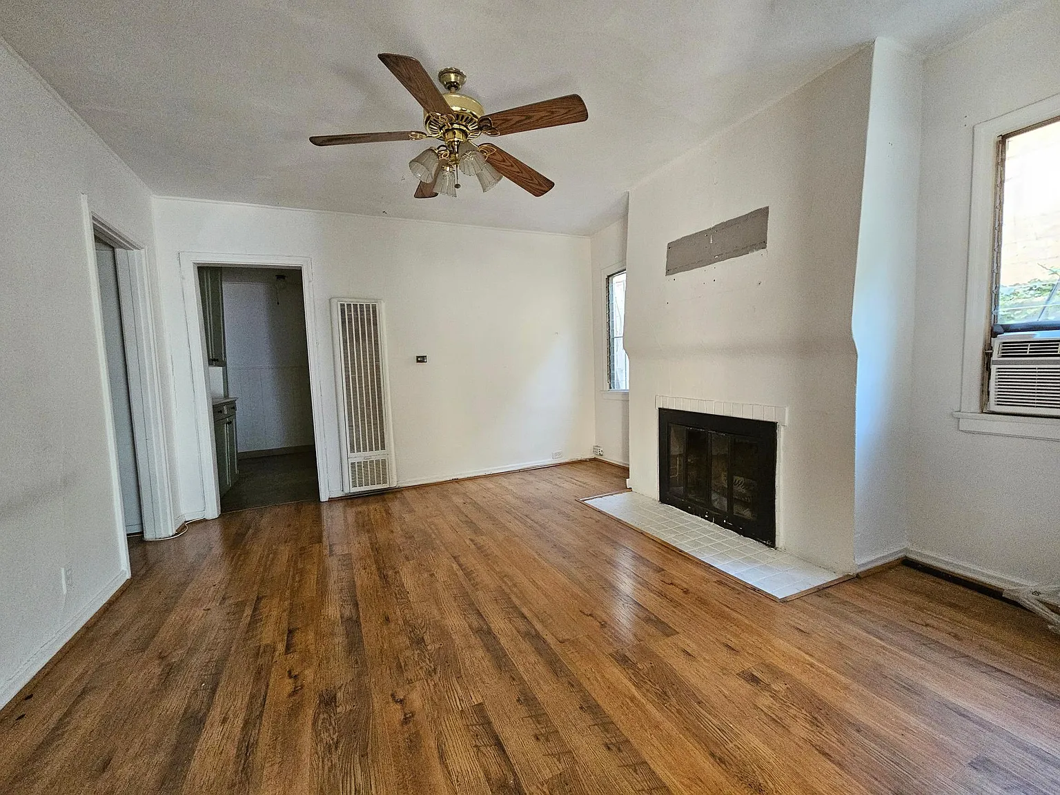 3109 Berkeley Avenue — Photo 3
