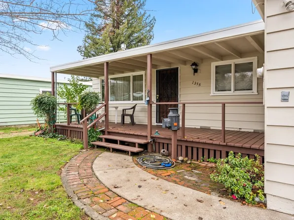 1355 Rose Avenue, Ukiah, CA 95482