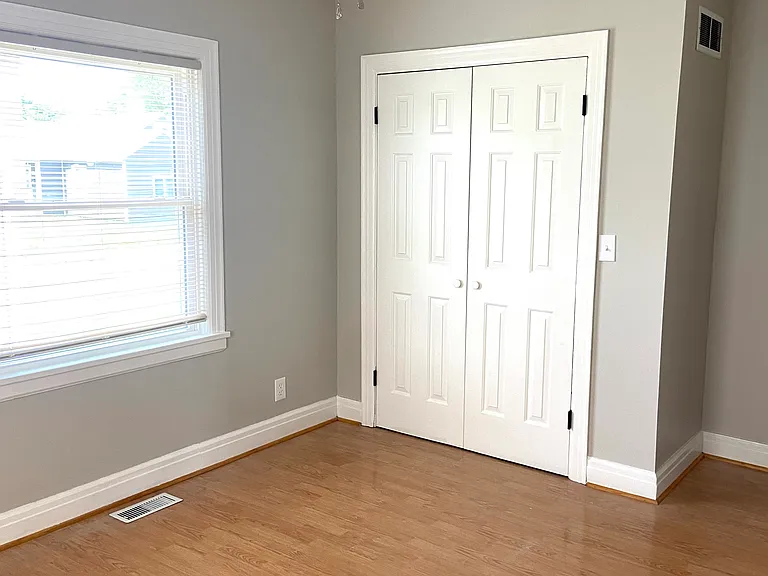 930 Oak Hill Dr — Photo 15