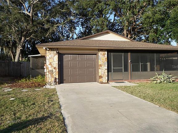 2nd image of 1034 Park Dr