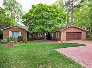 137 Rainbow Rd, Mooresville, NC 28117