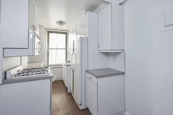 Sold by Brown Harris Stevens | media 7