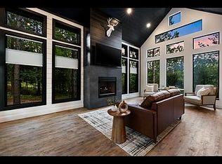 740 Lukfata Fork Trl, Broken Bow, OK 74728