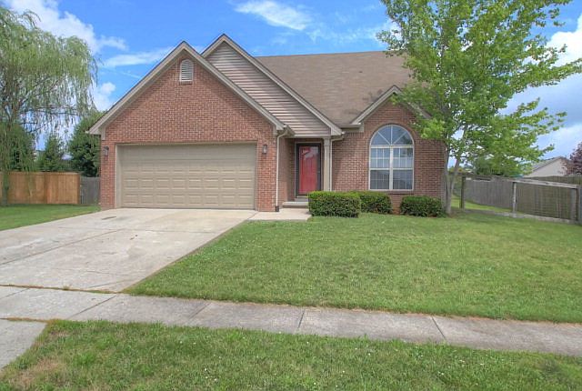 1st image of 804 Aster Ct
