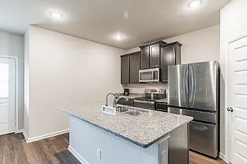 7811 Toledo Bnd — Photo 8