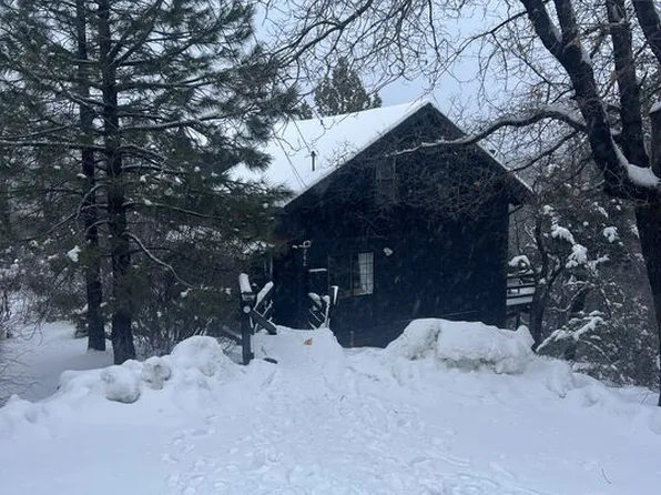 760 Villa Grove Ave, Big Bear City, CA 92314