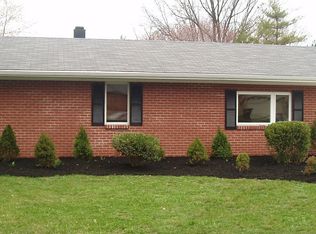 7521 Barret Rd, West Chester, OH 45069