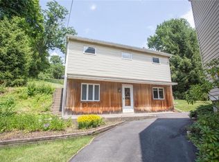 2109 Bushkill Dr, Easton, PA 18040