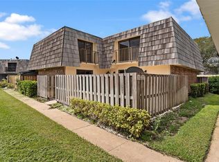 1022 Royal Oak Blvd, Leesburg, FL 34748