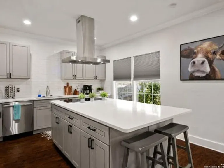 Avant Ave — Photo 11