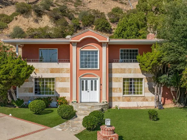 1870 Marcheeta Pl, West Hollywood, CA 90069