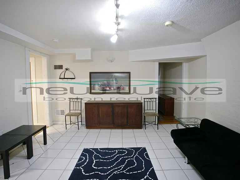 429 Marlborough St #1 — Photo 1