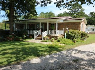35 Camillia Ln, Evergreen, AL 36401