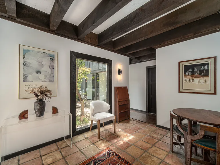 Entryway with additional work space