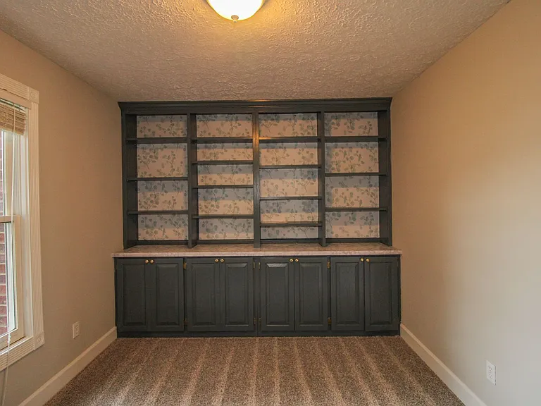 17524 Martin Dr — Photo 26