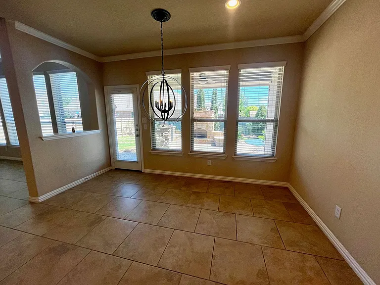 8630 Sierra Sky — Photo 18