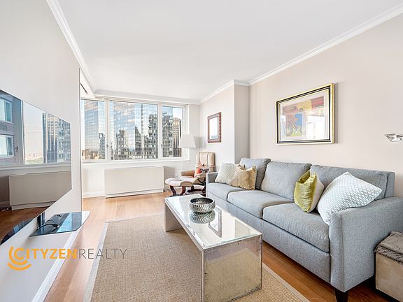 5th image of 322 W 57th St APT 52D
