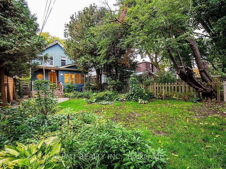 47 Herbert Ave — Photo 39