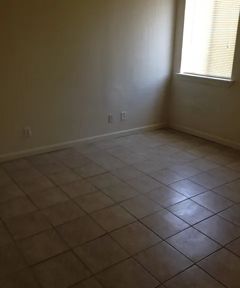839 Iowa Ave #2 — Photo 11