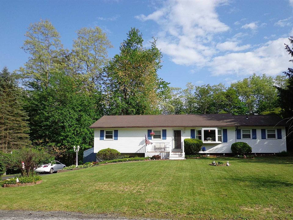 1st image of 14 Woodland Cir
