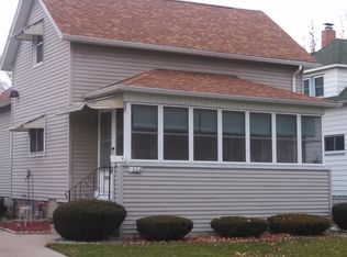 1204 S Van Buren St, Bay City, MI 48708