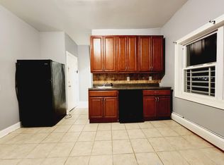 139 W 54th St #7, Bayonne, NJ 07002