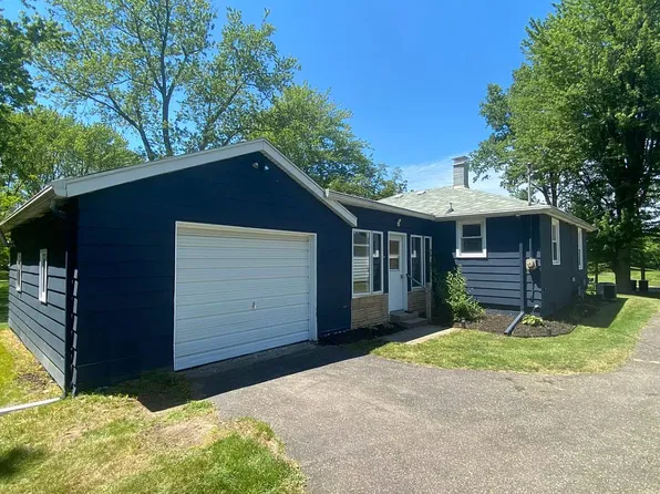 970 Maiden Ln, Saint Joseph, MI 49085