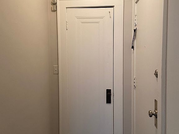4th image of 13614-13702 Detroit Rd #11012723