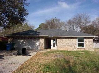 404 W Briar Ct, Overton, TX 75684