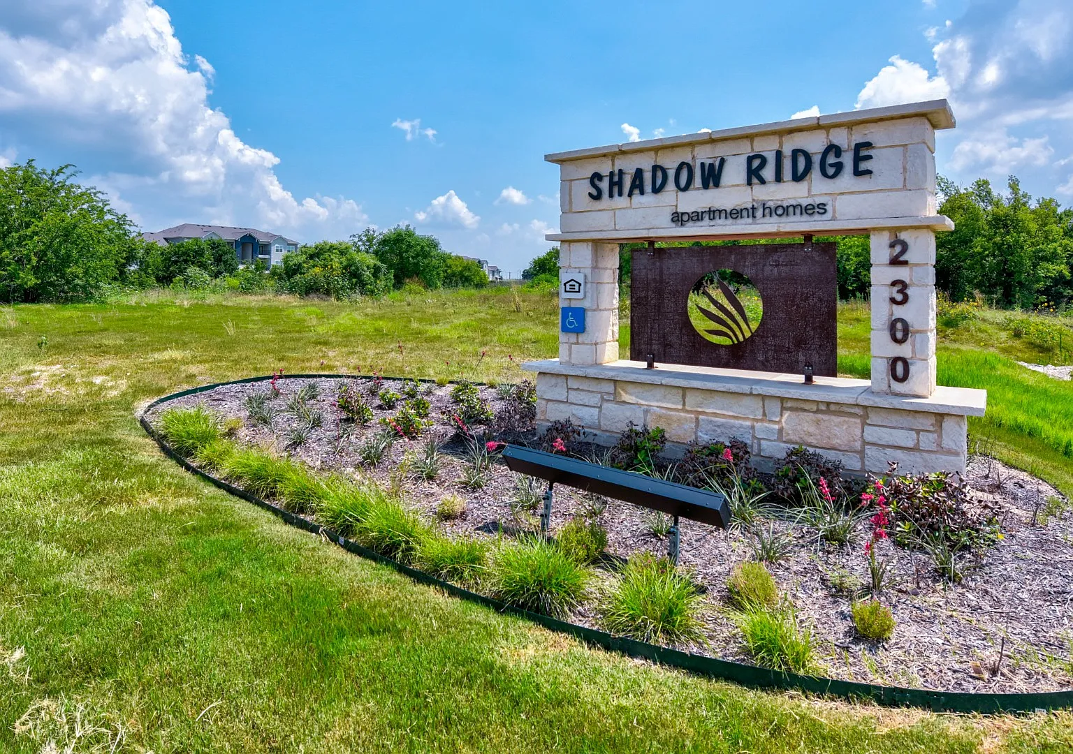 Shadow Ridge — Photo 1