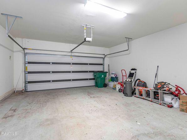 115 Maddox Jude Dr, Maurice, LA 70555