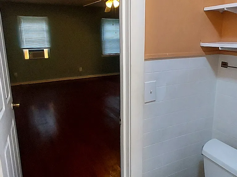 310 Sycamore St — Photo 19