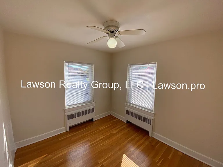 Bowman 2611-2613 — Photo 23
