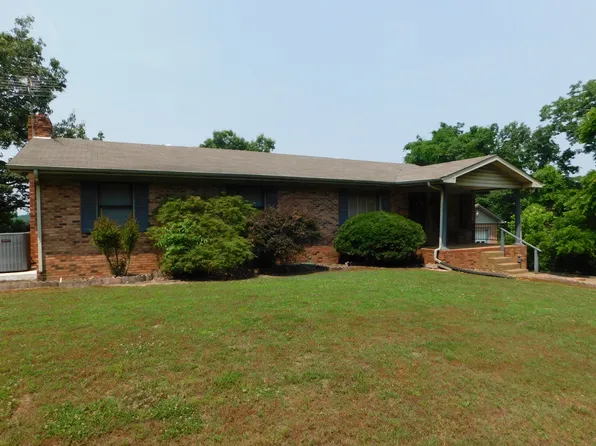 305 Big Richland Dr, Waverly, TN 37185