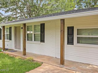 2498 Highway 16 W, Carthage, MS 39051