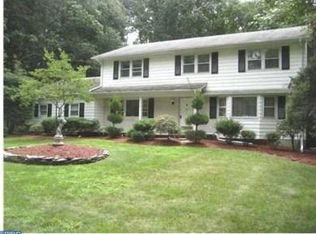 13 Woodcrest Cir, Monroe Township, NJ 08831