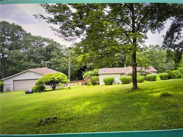 354 Frankfort Springs Rd, Georgetown, PA 15043