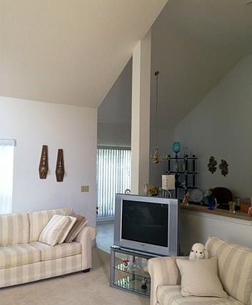 2nd image of 452 Edge Park Ln
