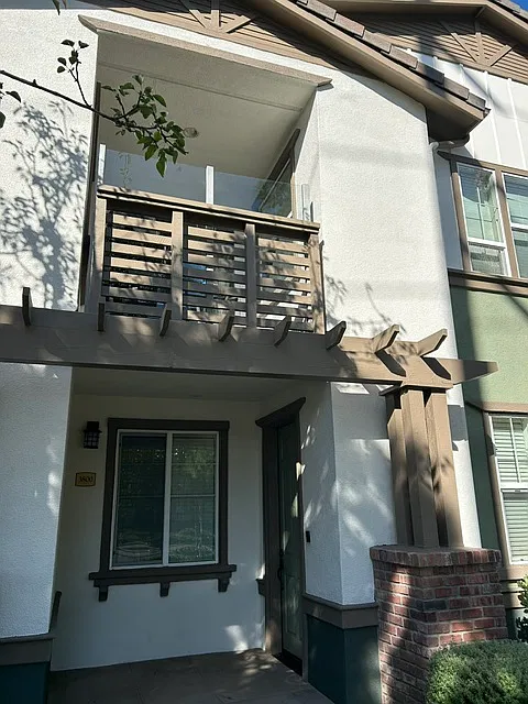2 bed, 1094 sqft, $3,400 — Photo 3