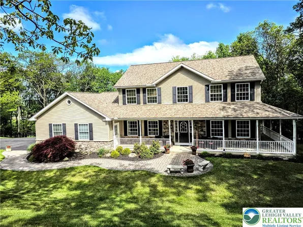 1277 Cherry Hill Rd, Palmerton, PA 18071
