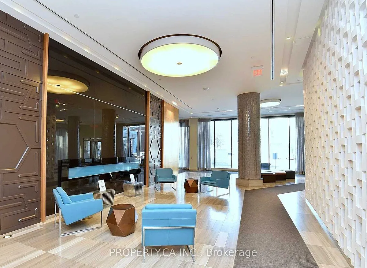 Building Photo - 36 Park Lawn Rd #1207