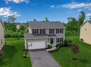 9392 Kristina Cir, Clarence, NY 14031