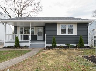 73 Roosevelt Blvd, Parlin, NJ 08859