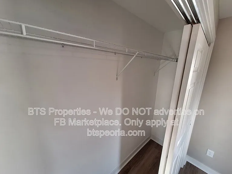 813 E Sciota Ave — Photo 19
