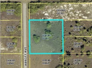 1516 Abbott Ave, Lehigh Acres, FL 33972