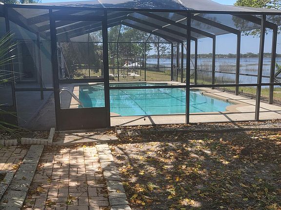 4th image of 1330 Sonnet Ct