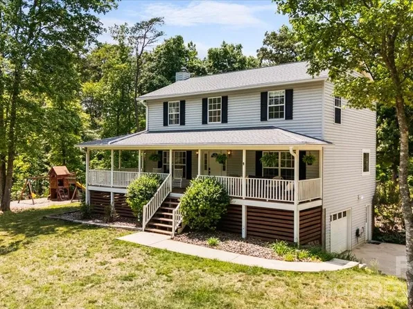 714 River Bend Dr, Mars Hill, NC 28754