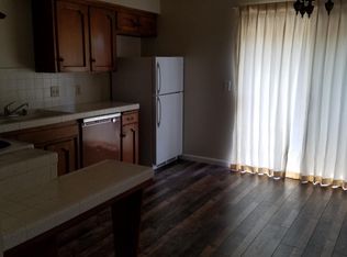 3783 E Dakota Ave APT J, Fresno, CA 93726