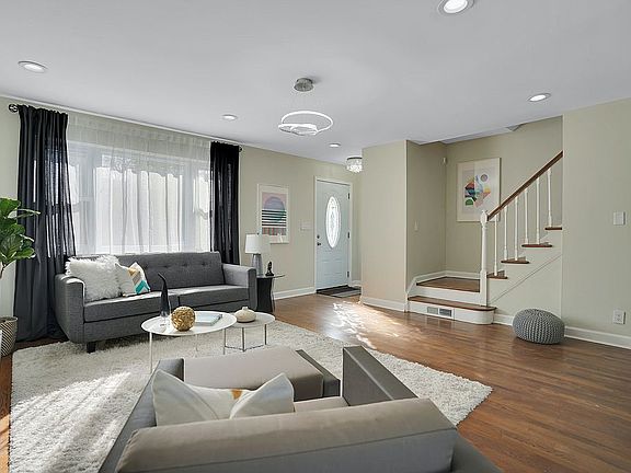5th image of 2087 Kennedy Blvd